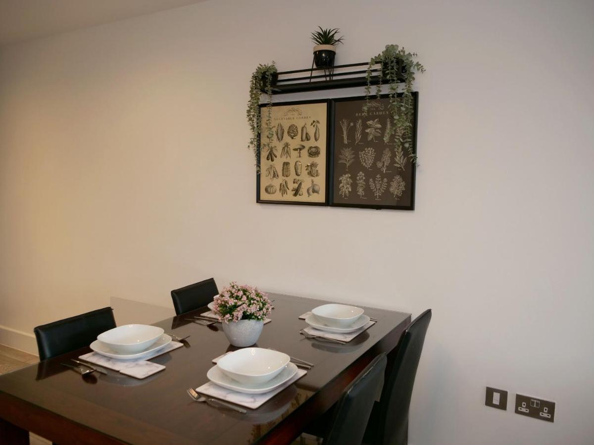 Premium Arcadianplus Two Bedroom Apart - En Suite - Balcony - Brand New Birmingham Exterior photo
